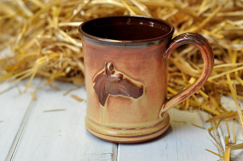 horse mug-lovas bogre